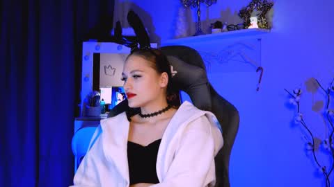 Snapshot of mrstenderbeast chatting on December 2024 08:30:02 AM YOUR OWNER online show from December 2024 08:30:02 AM