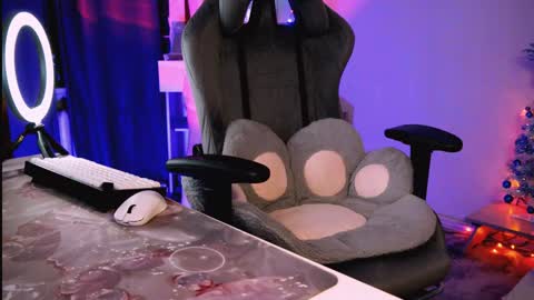 Snapshot of mrstenderbeast chatting on January 2025 05:54:02 AM YOUR OWNER online show from January 2025 05:54:02 AM