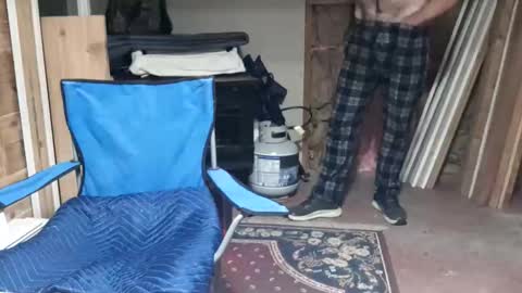 Snapshot of mrthickness80 chatting on May 2026 03:01:02 AM mrthickness80 online show from May 2026 03:01:02 AM