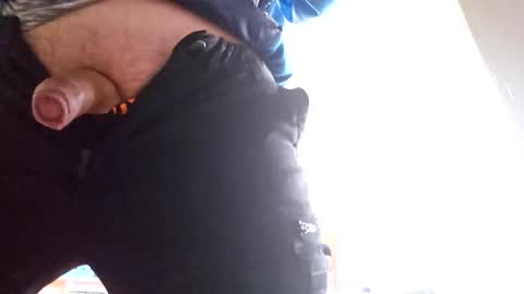 Snapshot of mrtribute23 chatting on February 2025 01:58:01 PM MrTribute online show from February 2025 01:58:01 PM