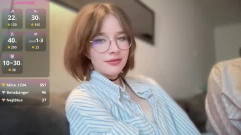 Snapshot of ms_christiana chatting on December 2025 02:33:02 PM ms_christiana online show from December 2025 02:33:02 PM