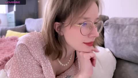 ms_christiana online show from February 2026 11:37:02 AM