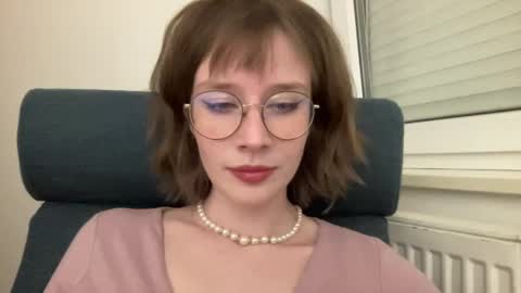 ms_christiana online show from May 2026 07:33:01 PM
