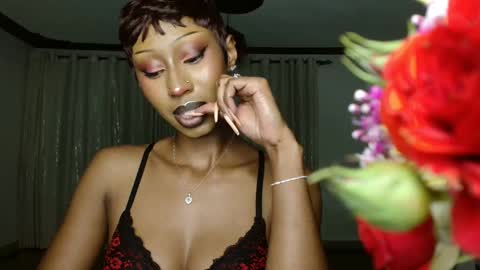 ms_crystal online show from April 2026 05:08:02 PM