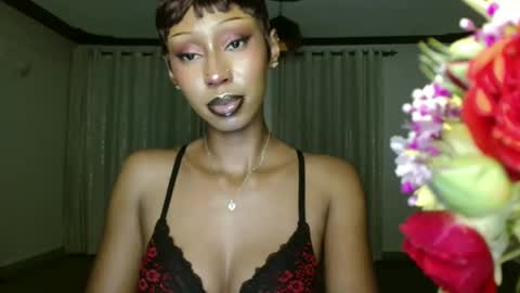 ms_crystal online show from May 2026 12:04:01 AM