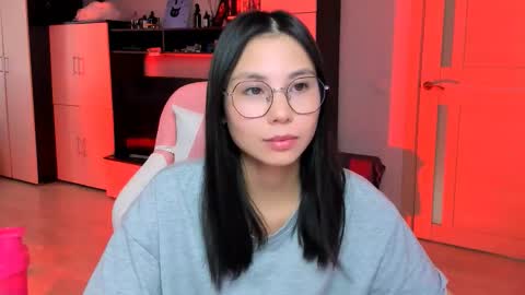 ms_emily_ online show from October 2025 09:54:02 AM