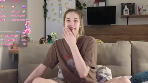 Snapshot of ms_foryou chatting on February 2025 06:24:02 PM Ms ForYOU online show from February 2025 06:24:02 PM