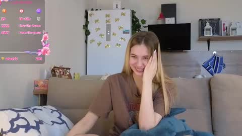 Snapshot of ms_foryou chatting on February 2025 06:58:02 AM Ms ForYOU online show from February 2025 06:58:02 AM