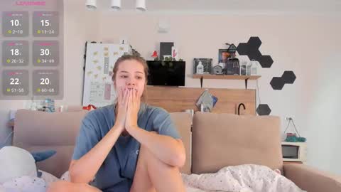 Snapshot of ms_foryou chatting on September 2025 03:52:02 AM Ms ForYOU online show from September 2025 03:52:02 AM