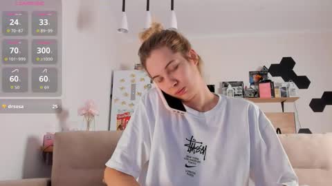 Snapshot of ms_foryou chatting on November 2025 04:40:02 AM Ms ForYOU online show from November 2025 04:40:02 AM