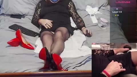 Jennifer online show from February 2025 12:25:02 AM