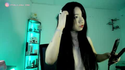 Snapshot of ms_lissa chatting on November 2025 01:37:01 AM MISS LISSA online show from November 2025 01:37:01 AM