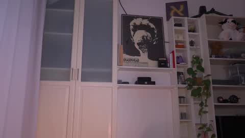 Lore online show from November 2025 08:07:01 PM