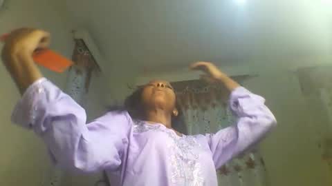 Snapshot of ms_luxe chatting on February 2026 08:02:01 PM ms_luxe online show from February 2026 08:02:01 PM