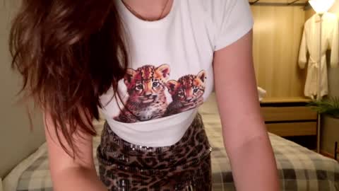 Your M online show from October 2025 05:03:01 PM