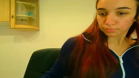 ms_sophiee online show from January 2025 05:10:01 PM