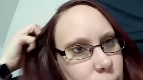 Snapshot of msalls1124 chatting on February 2026 03:51:01 PM melissa online show from February 2026 03:51:01 PM