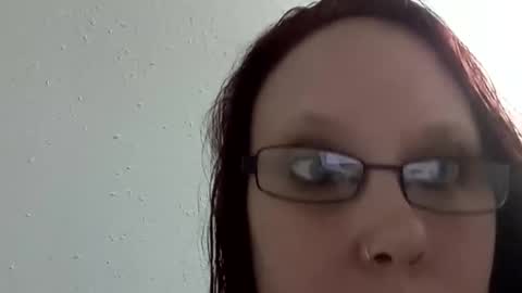 Snapshot of msalls1124 chatting on February 2026 08:43:01 PM melissa online show from February 2026 08:43:01 PM