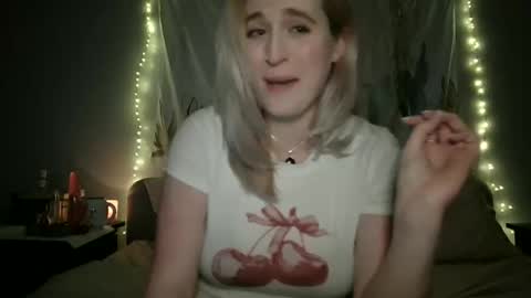 msclairewhatever online show from April 2026 06:35:02 AM