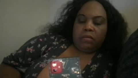 Snapshot of msjonemillion chatting on November 2025 12:13:01 AM Chocolate Candy Stick online show from November 2025 12:13:01 AM