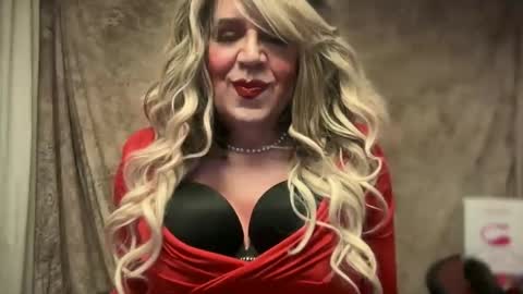 Snapshot of mskarentoy chatting on January 2025 11:10:01 PM mskarentoy online show from January 2025 11:10:01 PM