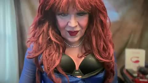 Snapshot of mskarentoy chatting on February 2025 10:09:02 PM mskarentoy online show from February 2025 10:09:02 PM