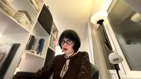 msroxanna online show from February 2026 07:56:01 PM