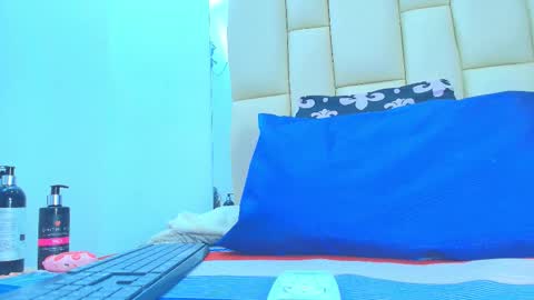 FERNANDA 3 online show from October 2025 03:10:02 AM