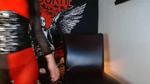 Snapshot of msvioletx chatting on October 2025 06:06:02 AM MsVioletx online show from October 2025 06:06:02 AM