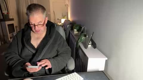 mtb1697 online show from January 2026 09:18:01 PM