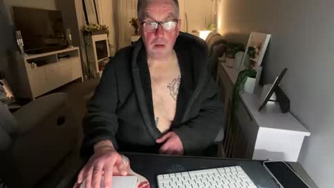 mtb1697 online show from February 2026 11:45:01 PM