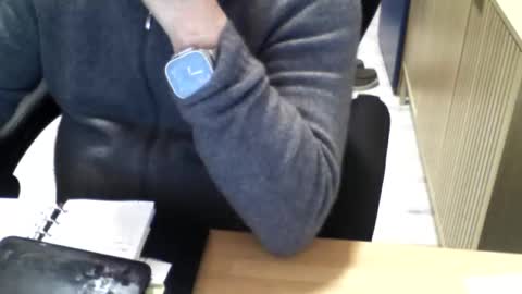 Snapshot of mtwpaul chatting on March 2026 02:31:02 PM mtwpaul online show from March 2026 02:31:02 PM