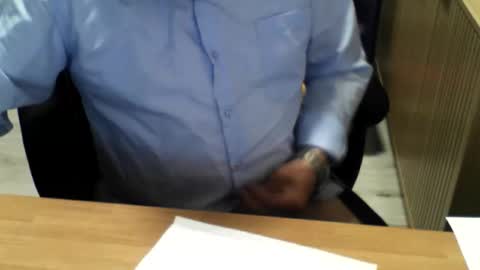 Snapshot of mtwpaul chatting on April 2026 01:56:02 PM mtwpaul online show from April 2026 01:56:02 PM