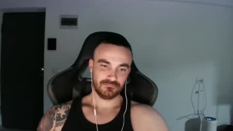 Snapshot of mu5clemania chatting on February 2025 07:14:02 PM Victor online show from February 2025 07:14:02 PM