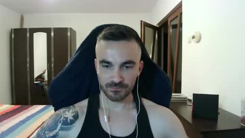 Snapshot of mu5clemania chatting on October 2025 04:14:02 PM Victor online show from October 2025 04:14:02 PM