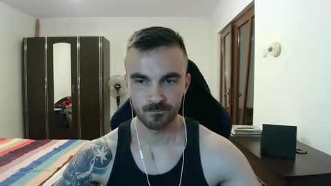 Snapshot of mu5clemania chatting on October 2025 06:12:01 PM Victor online show from October 2025 06:12:01 PM