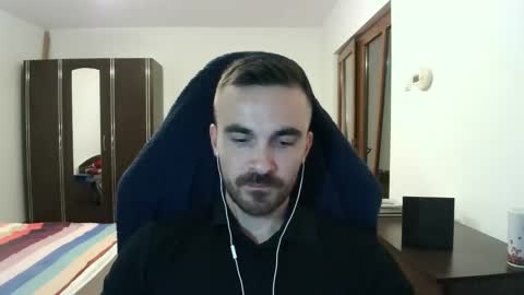 Snapshot of mu5clemania chatting on October 2025 04:41:01 PM Victor online show from October 2025 04:41:01 PM