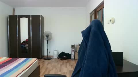 Snapshot of mu5clemania chatting on November 2025 09:20:02 AM Victor online show from November 2025 09:20:02 AM