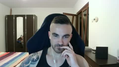 Snapshot of mu5clemania chatting on November 2025 05:24:01 PM Victor online show from November 2025 05:24:01 PM