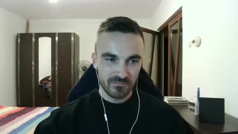 Snapshot of mu5clemania chatting on November 2025 04:38:02 PM Victor online show from November 2025 04:38:02 PM