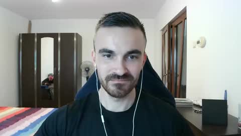 Snapshot of mu5clemania chatting on November 2025 01:50:01 PM Victor online show from November 2025 01:50:01 PM