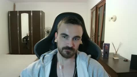 Victor online show from March 2026 08:31:01 PM