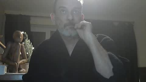 munch10 online show from December 2024 08:31:02 PM