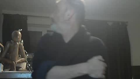 munch10 online show from December 2024 10:58:02 PM