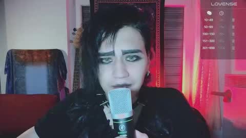 Snapshot of muninn_crow chatting on October 2025 12:23:01 AM Ohio online show from October 2025 12:23:01 AM