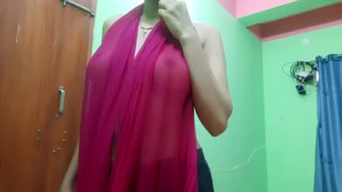Snapshot of muniya00900 chatting on July 2026 11:30:02 AM Arisha12 online show from July 2026 11:30:02 AM