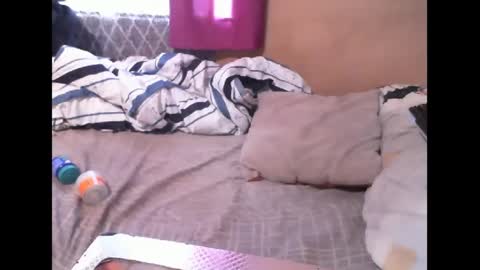 Snapshot of munniegalz1 chatting on January 2025 10:02:01 AM your angel online show from January 2025 10:02:01 AM