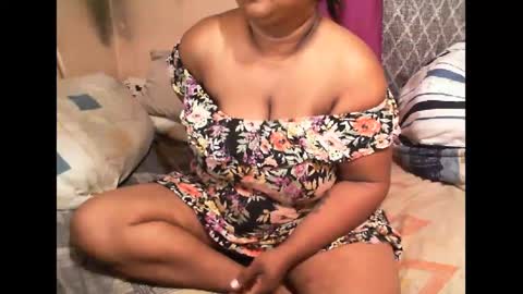 Snapshot of munniegalz1 chatting on February 2025 01:36:02 AM your angel online show from February 2025 01:36:02 AM