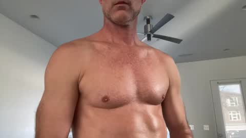 Araki online show from January 2025 08:15:02 PM