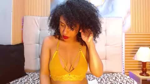 Snapshot of muriell303av chatting on November 2025 01:48:02 AM muriell303av online show from November 2025 01:48:02 AM